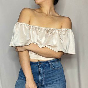 Off-Shoulder Ruffle Sleeve Crop
